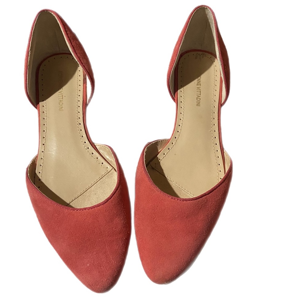 Adrienne Vittadini pink suede fine leather flats Euc